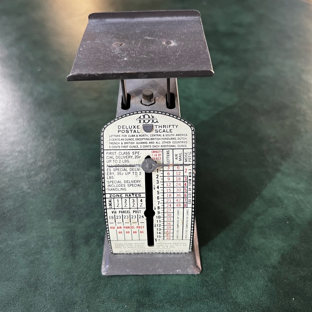 Antique Vintage IDL Deluxe Thrifty Postal Scale